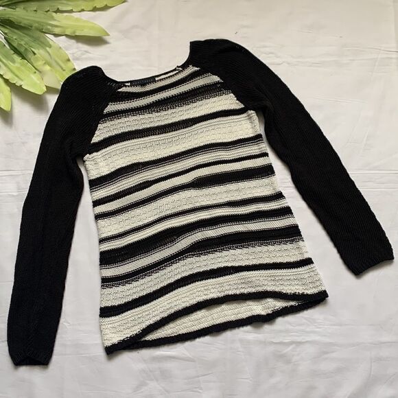 ⭐️anthro sanctuary striped knitted sweater⭐️ - Picture 1 of 11